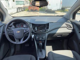 2019 Chevrolet Trax LS - Interior Full Dashboard Image